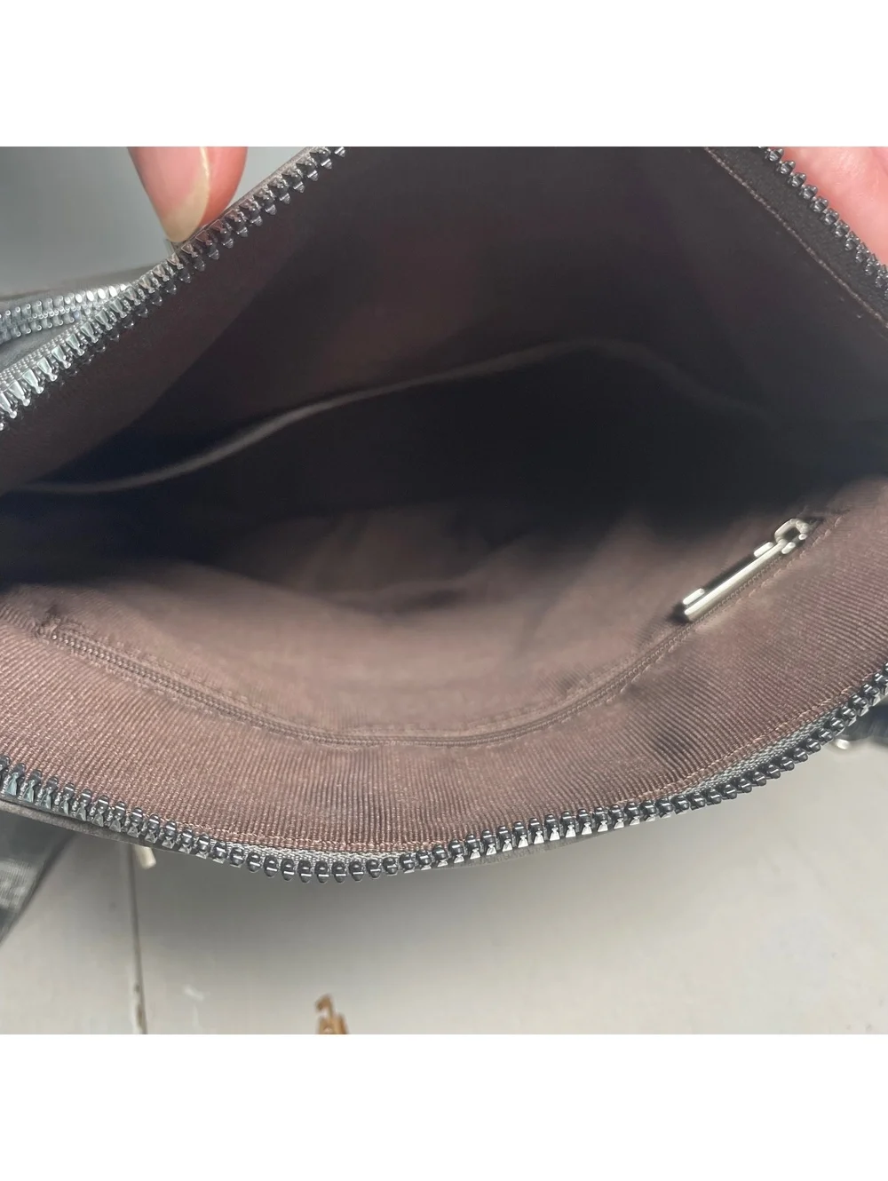 Vegan Leather Gray Roulens Crossbody Wallet Purse Adjustable w/ RFID Travel